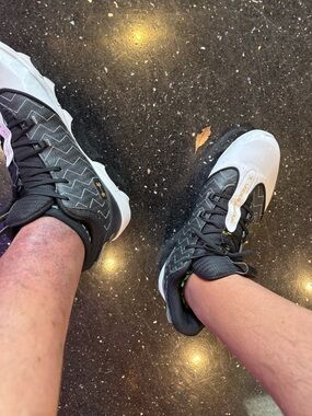 Under Armour Black and White Men’s Sneakers